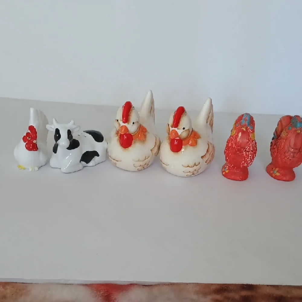 Vintage Farm Animal Salt and Pepper Shakers - Red, White, Black